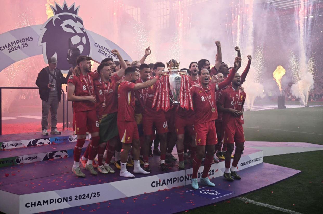 ซูเปอร์คอม ทำนายตารางพรีเมียร์ลีก 2025-26 ลิเวอร์พูล ป้องกันแชมป์